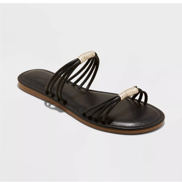 Universal Thread Shoes - Women's Aura  Black Sandals with Gold Accents Universal Thread Size 8